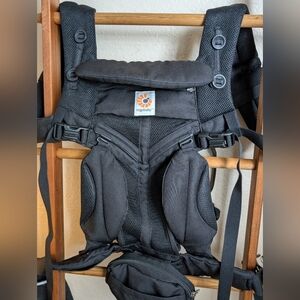 SOLD Ergobaby 360 Air Mesh Carrier